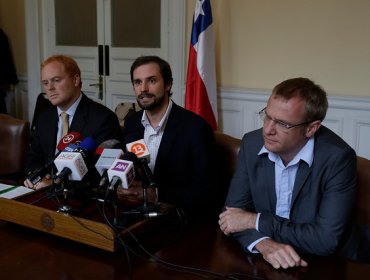 Chile Vamos sugiere al Gobierno reasignar recursos para gratuidad con becas