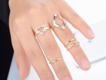 Ring stacking: ¡Los anillos son protagonistas!