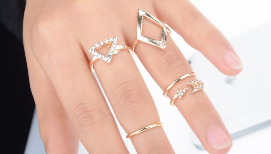 Ring stacking: ¡Los anillos son protagonistas!