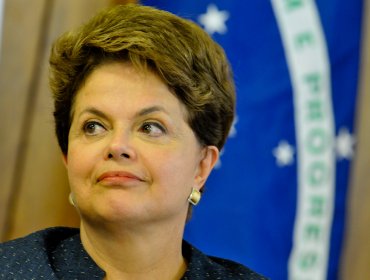 Presidente de Diputados acoge pedido de destitución contra Rousseff