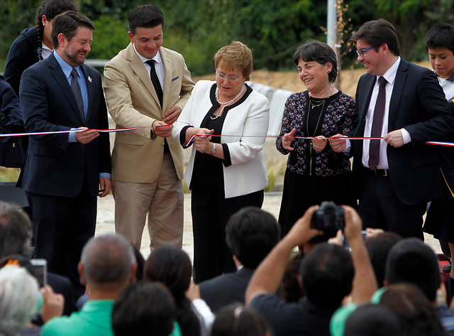 Bachelet inaugura parque de 15 mil metros cuadrados en Alhué