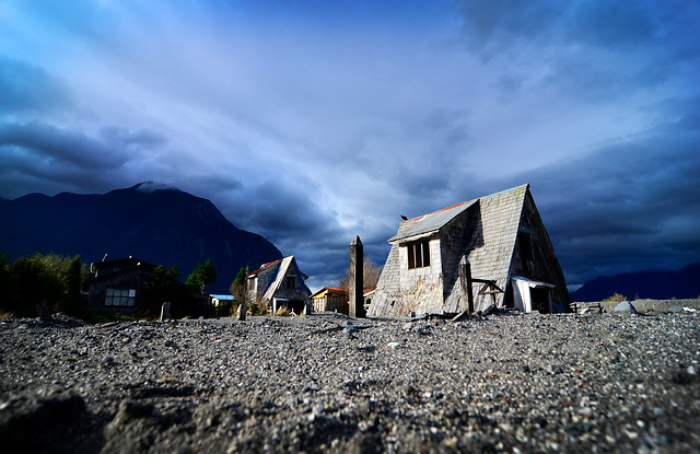 Muestra artística retrata desastre y retorno a Chaitén tras erupción del volcán