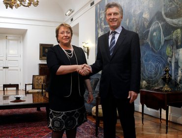 Presidente electo argentino Mauricio Macri se reúne con Michelle Bachelet