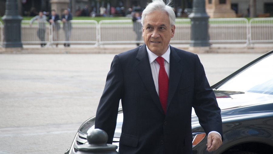 Piñera reitera crítica a gobierno y añade "injustificado silencio" por Venezuela