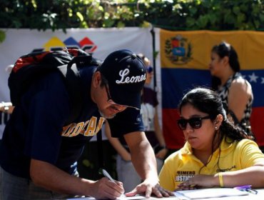 Oposición venezolana denuncia propaganda del PSUV en plena jornada electoral