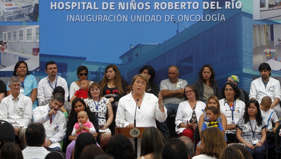 Presidenta Bachelet respalda labor de Ministra Castillo