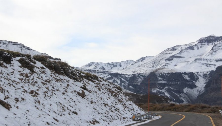 Rescataron a montañista fracturado al interior de Portillo en la alta cordillera