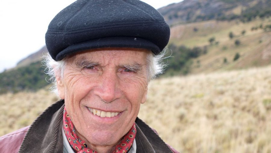 Muere Douglas Tompkins tras sufrir accidente en kayak en Lago General Carrera