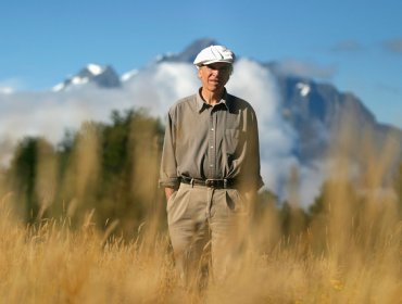 Senadores proponen otorgar nacionalidad por gracia a Douglas Tompkins