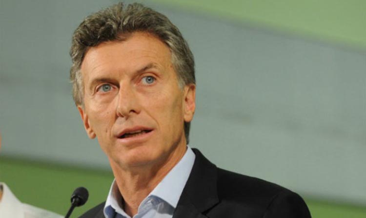 Macri presta juramento ante el Congreso como nuevo presidente de Argentina