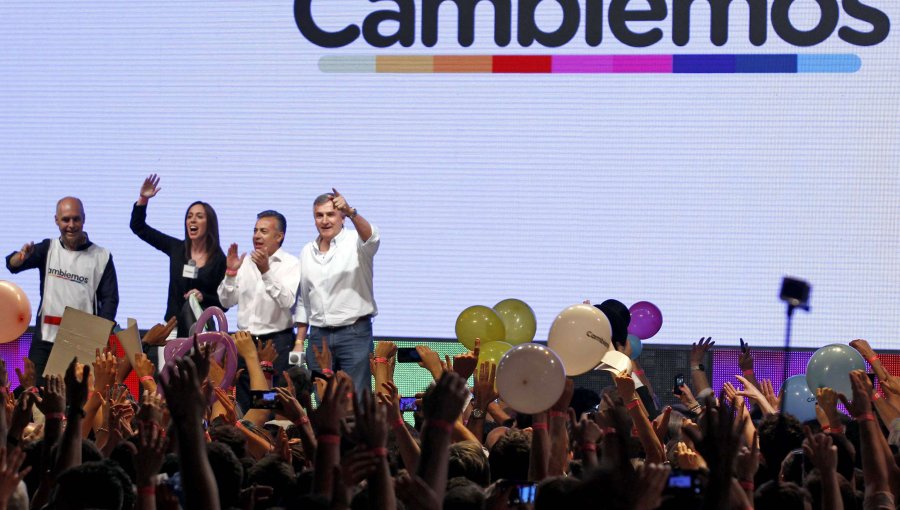 Tras 28 años de gobiernos peronistas,B.Aires cambia de signo político