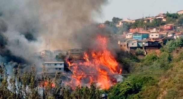 Vuelco judicial en el caso del primer megaincendio de Valparaíso.