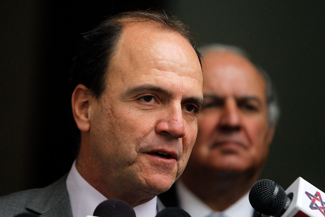 Renovación Nacional plantea semipresidencialismo en propuesta constitucional