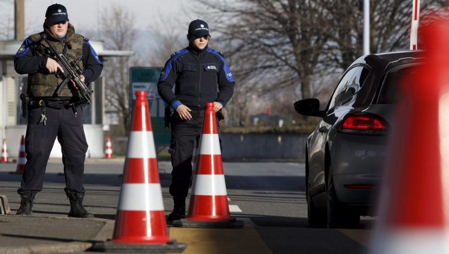Dos personas de origen sirio detenidas en Ginebra con restos de explosivos