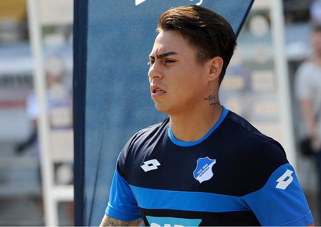 Eduardo Vargas ingresó en triunfo del Hoffenheim sobre el Hannover de Albornoz