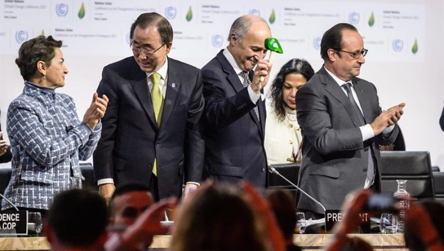Los países alcanzan un acuerdo histórico para luchar contra el calentamiento
