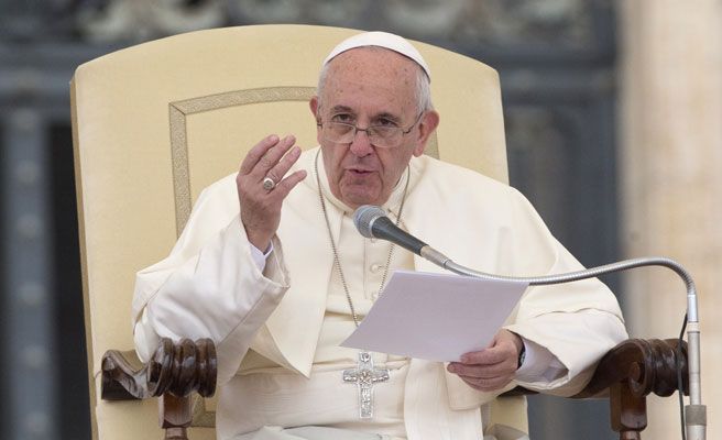 El papa arremete contra los poderosos y proclama "el tiempo del gran perdón"