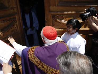 Iglesia inaugura Año de la Misericordia con apertura de “Puerta Santa"