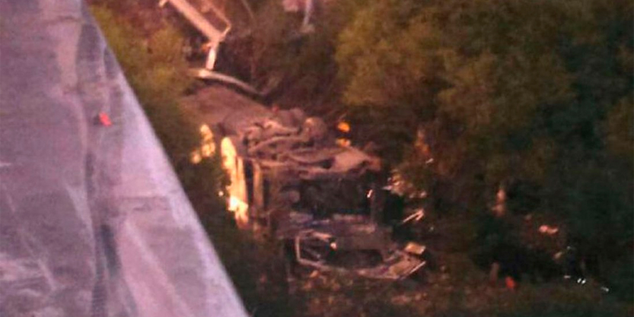 40 muertos al desbarrancar Bus en el noreste de Argentina