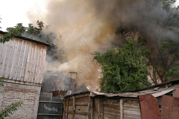 Un hombre murió en incendio en Cerro Navia