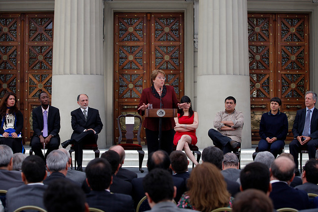 Presidenta Bachelet recibió propuesta de justicia ciudadana