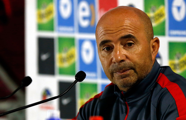 Aseguran que equipo de la Premier League pretende fichar a Jorge Sampaoli