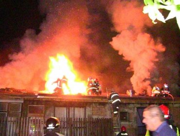 Incendio destruyó casi por completo centro educacional de Coanil en Curicó