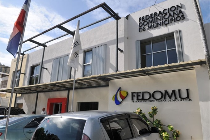 Exempleado mata a titular de Federación Dominicana de Municipios y se suicida