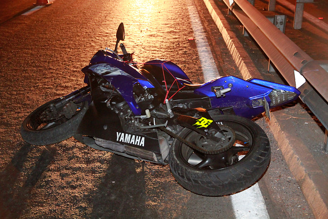 Joven motociclista muere tras choque en Puente Alto