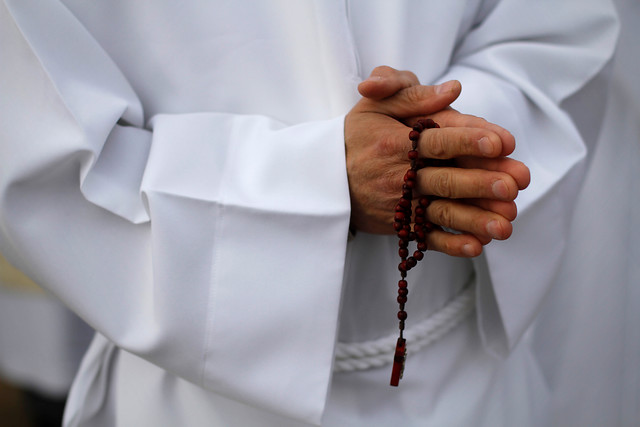 Polémica en Curicó por misas de sacerdote condenado por abuso sexual