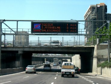 Diputados del PPD rechazan aumento consecutivo del precio de las autopistas urbanas del gran Santiago