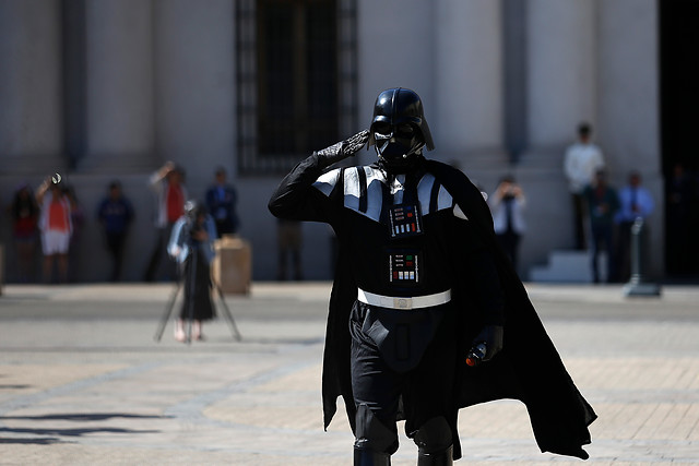 Darth Vader de "Star Wars" se tomó La Moneda por la eficiencia energética