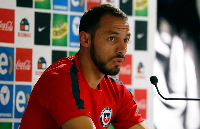 Flamengo negocia para conseguir el concurso del seleccionado Marcelo Díaz