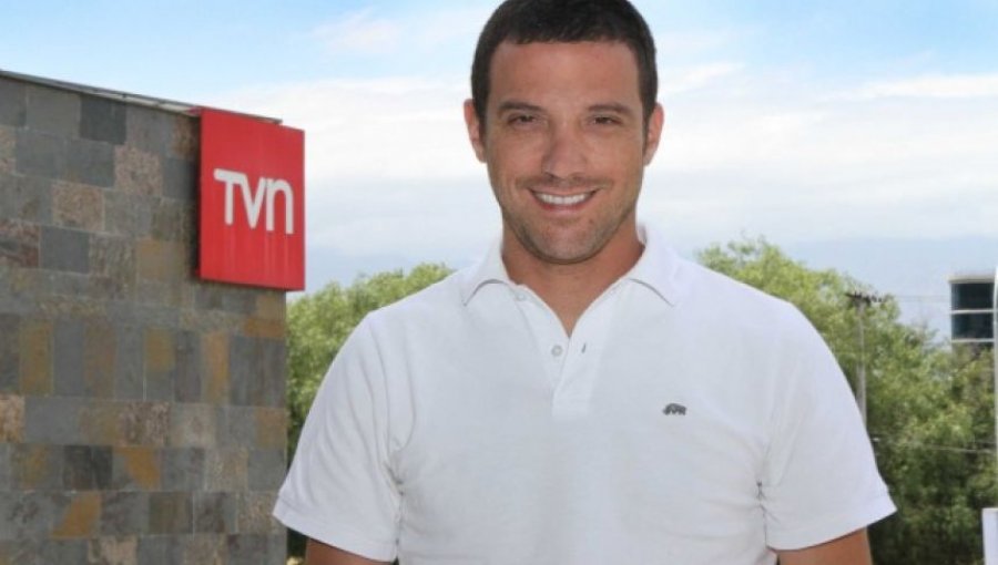 TVN no le renueva contrato a Julián Elfenbein y deja el canal en diciembre