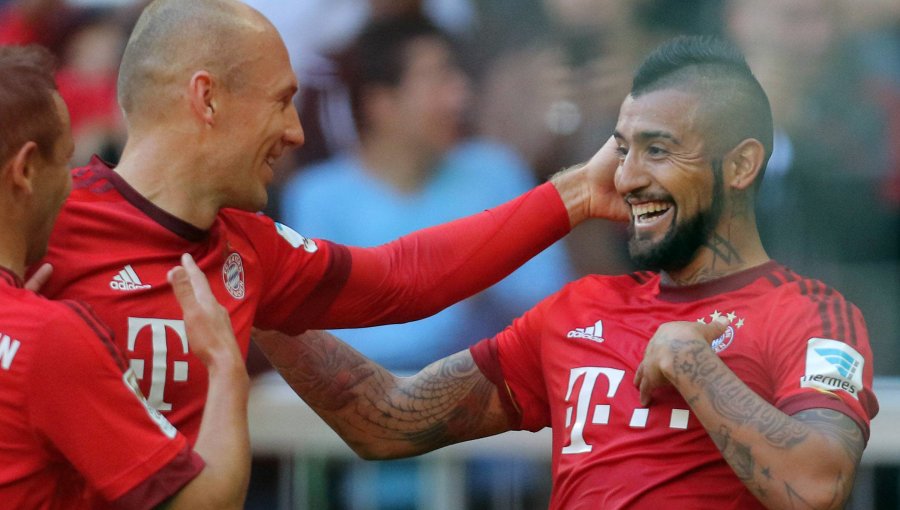 Arturo Vidal se quedó con el duelo de chilenos en la Bundesliga