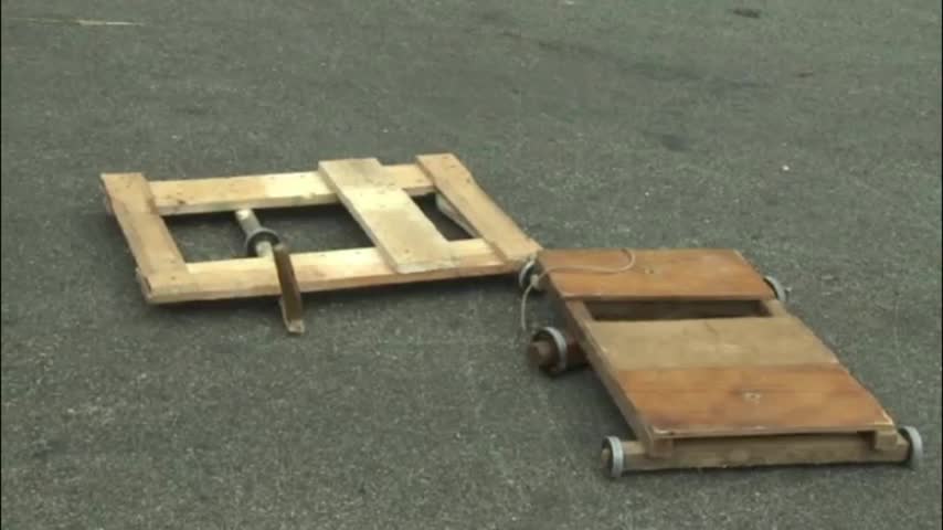 Skates rústicos compiten por las calles de La Habana