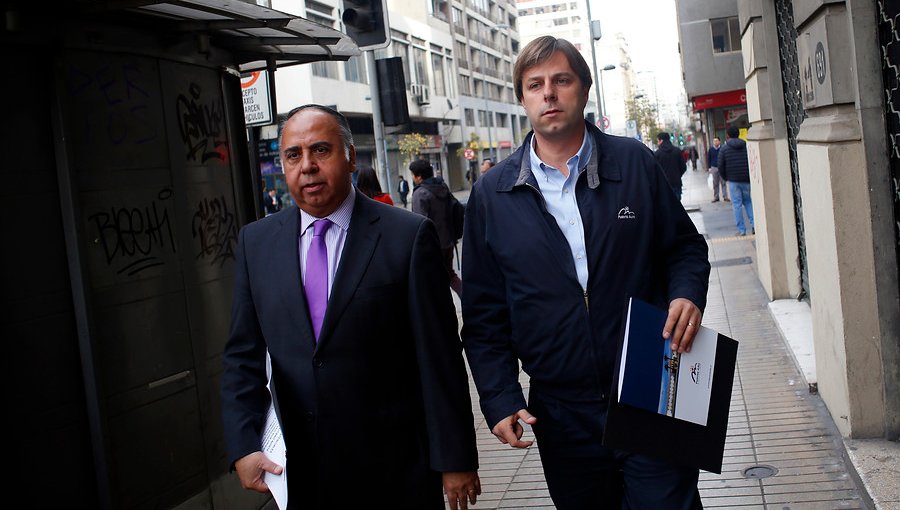 Alcalde Codina espera que Minsal "revierta la decisión" de frenar Sótero del Río