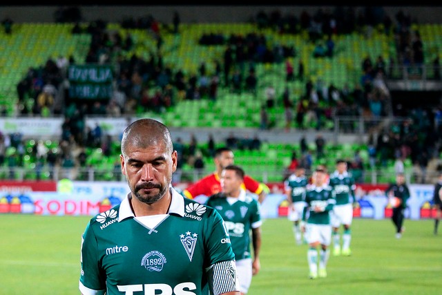 Ormeño mete presión a dirigentes: "Si no es en Wanderers, no es en ningún lado"