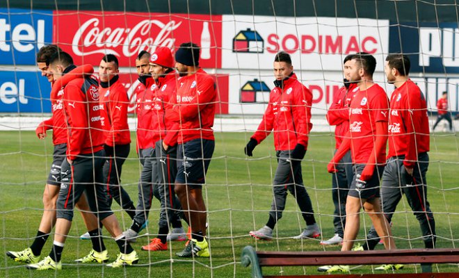 Jorge Sampaoli se contactó con Roberto Rodríguez para que integre la 'Roja'