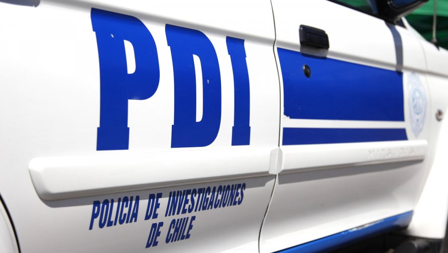 PDI incauta cigarrillos y fuegos artificiales avaluados en $1.600 millones