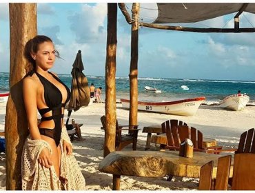Ex de Alexis Sánchez se destapa en playas aztecas