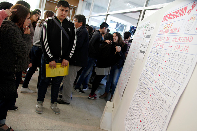 En vísperas de postulaciones, MiFuturo.cl informa que hay 467.000 vacantes