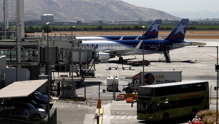 Transporte aéreo de pasajeros alcanza 1.604.867 pasajeros en noviembre