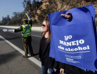 Reiteran que el consumo de alcohol es primer factor de riesgo de muerte en Chile