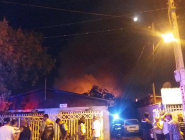 Niño de 4 años falleció en incendio de cité en comuna de La Granja