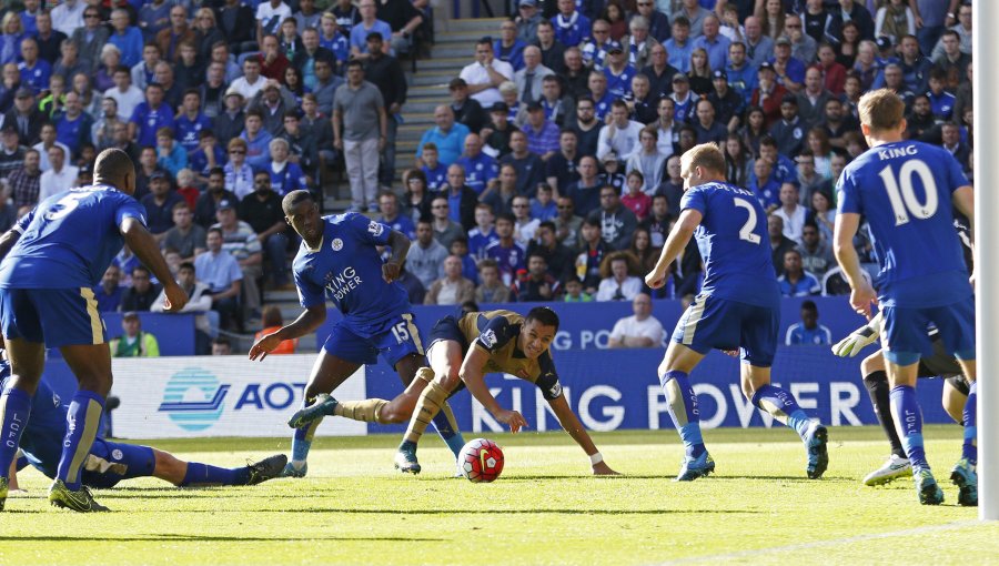 Leicester puso en juego el liderato de la Premier League