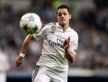 Arsenal FC evalúa reforzar su ofensiva con el mexicano Javier Hernández