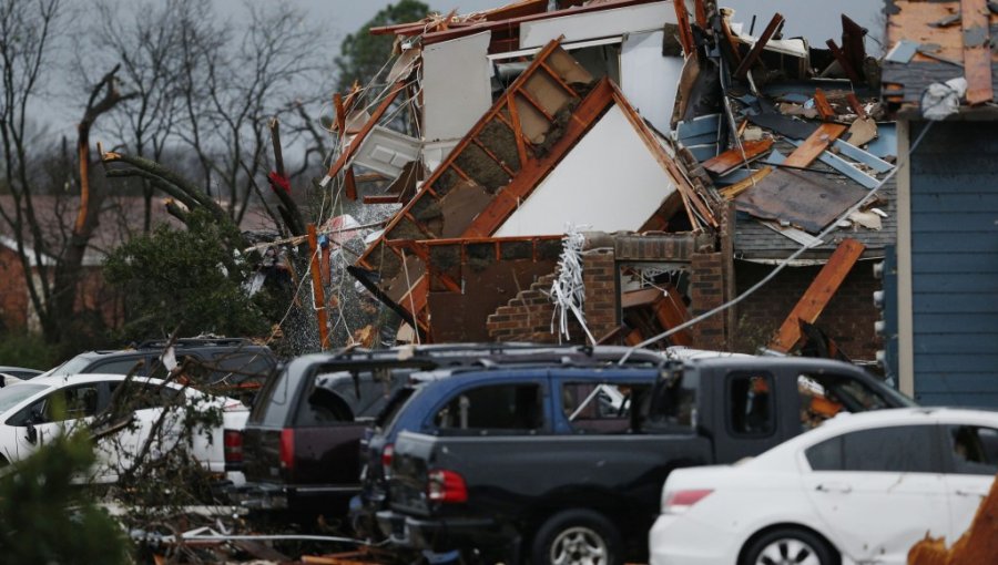 Nuevos tornados dejan una docena de muertos en el norte de Texas