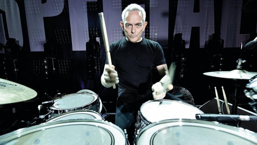 Muere a los 62 años John Bradbury, baterista de The Specials