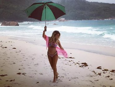 María José López luce su sexy look embarazada